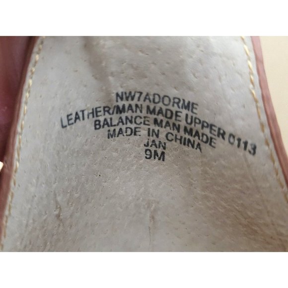 Nine West Tan Heels with Gold Accents - Picture 11 of 11